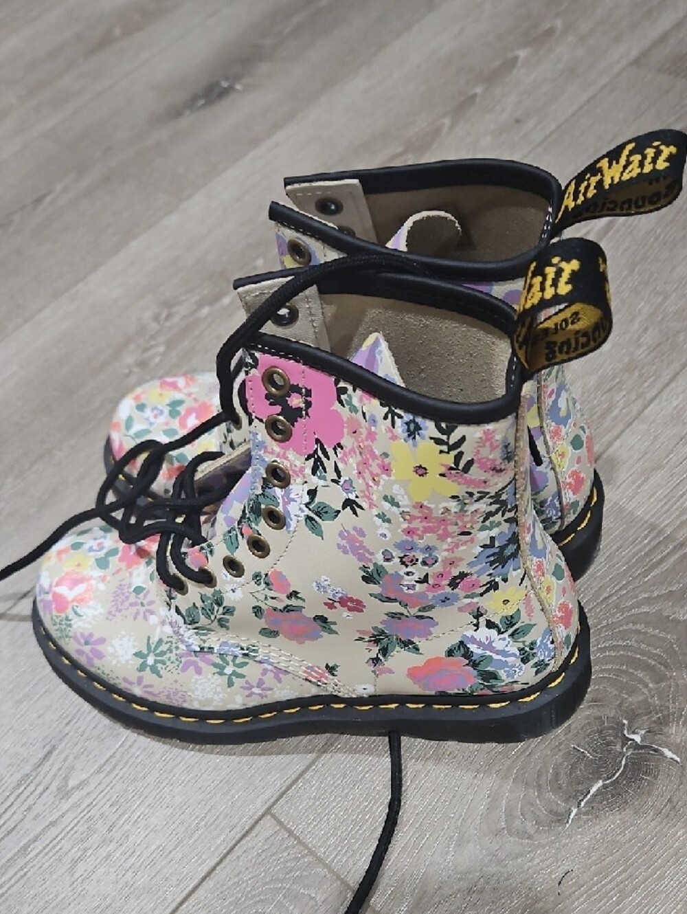 Dr. Martin Floral Combat Boots - Pastel Multi - Picture 2 of 2